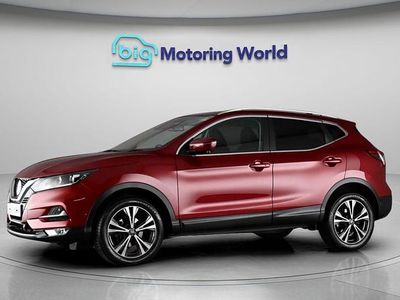 Used Nissan Qashqai N-Connecta 140 HP (102 kW) 2019 Red SUV