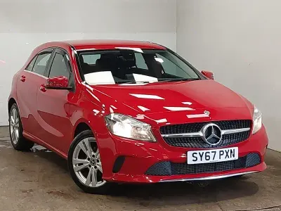 Used Mercedes A180 109 HP (80 kW) 2017 Red Hatchback