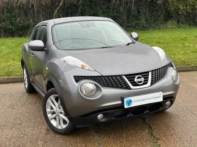 Używany Nissan Juke Acenta 110 KM (80 kW) 2012 Szary SUV