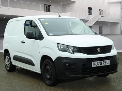 White Used 2020 Peugeot Partner MPV | £5,495 (Good price)