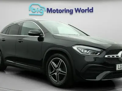 Used Mercedes GLA200 Executive 163 HP (119 kW) 2021 Black SUV