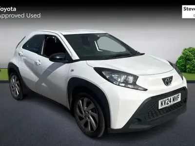 Usado Toyota Aygo X PURE 72 CV (52 kW) 2025 SUV