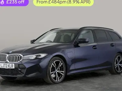 Begagnad BMW 330e M Sport 292 HK (214 kW) 2023 Blå Kombi