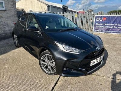 Używany Toyota Yaris Hybrid 116 KM (85 kW) 2022 Czarny Hatchback
