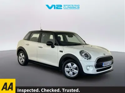 Used Mini Cooper Classic 136 HP (100 kW) 2019 White Hatchback