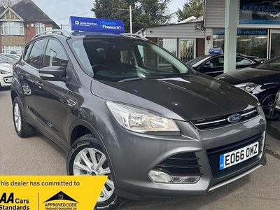 Used Ford Kuga Titanium 150 HP (110 kW) 2016 Grey SUV
