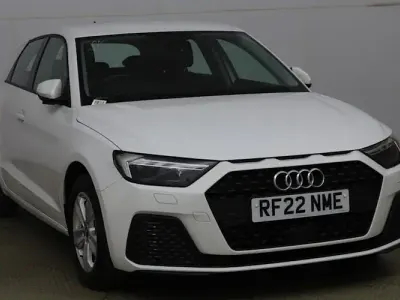 Used Audi A1 Sportback Design 95 HP (69 kW) 2022 White Hatchback