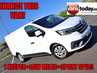 Begagnad Renault Trafic 2023 Vit