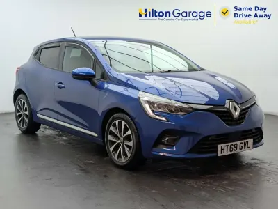 Used Renault Clio Iconic 2019 Blue Hatchback
