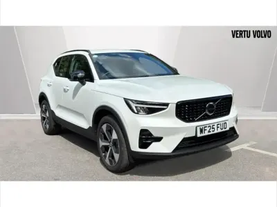 Used Volvo XC40 Plus 161 HP (118 kW) 2025 White SUV