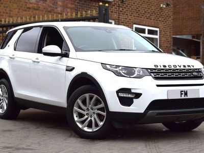 Used Land Rover Discovery Sport SE 180 HP (132 kW) 2016 White SUV