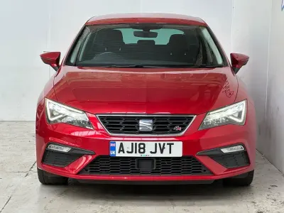 Used Seat Leon FR 180 HP (132 kW) 2018 Red Hatchback