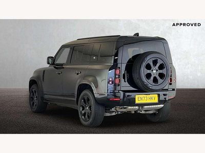 Używany Land Rover Defender HSE Dynamic 249 KM (183 kW) 2024 Czarny SUV