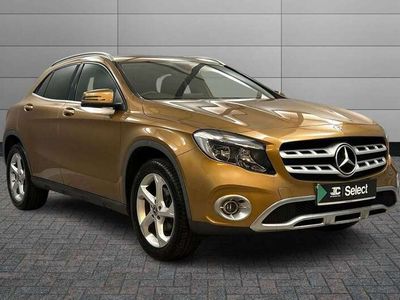 Mercedes GLA200