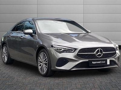 Begagnad Mercedes CLA180 Executive 136 HK (100 kW) 2023 Grå Sedan