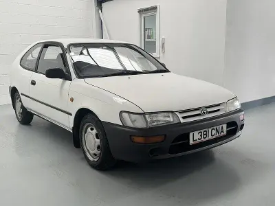 Usado Toyota Corolla XLi 1993 Blanco Utilitario