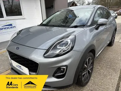 Gebraucht Ford Puma Titanium 125 PS (91 kW) 2024 Silber SUV