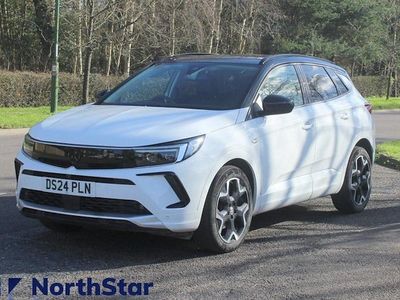 Used Vauxhall Grandland X Ultimate 131 HP (96 kW) 2024 White SUV