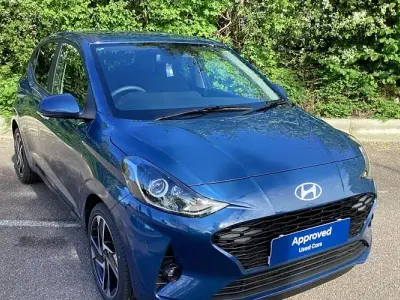 New Hyundai i10 Premium 79 HP (58 kW) 2025 Vibrant blue Hatchback