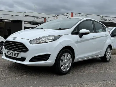 Used Ford Fiesta Style 82 HP (60 kW) 2014 White Hatchback
