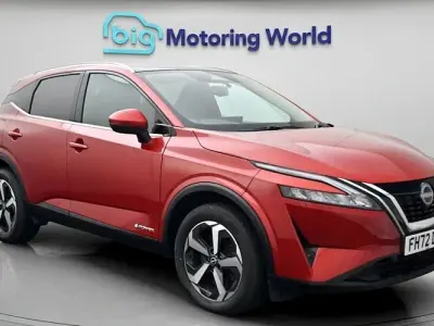 Used Nissan Qashqai N-Connecta 190 HP (139 kW) 2023 Red SUV
