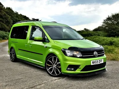 Used VW Caddy Maxi Life 150 HP (110 kW) 2019 Green MPV