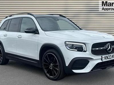 Mercedes GLB220
