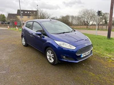 Used Ford Fiesta Zetec 2016 Blue Hatchback