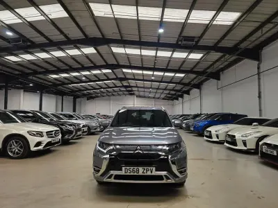 Used Mitsubishi Outlander P-HEV 2018 Grey SUV