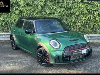 Used Mini John Cooper Works Hatch 231 HP (169 kW) 2021 Green Hatchback