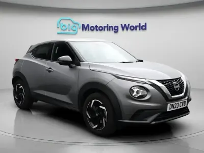 Used Nissan Juke N-Connecta 114 HP (83 kW) 2023 Grey SUV