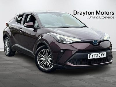 Used Toyota C-HR 122 HP (89 kW) 2023 Mauve/purple SUV