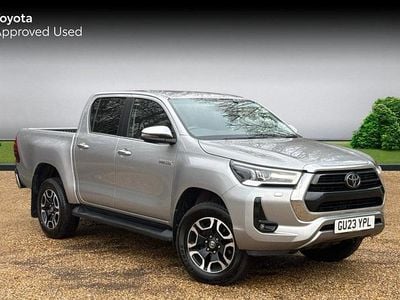 Used Toyota HiLux 204 HP (150 kW) 2023 Silver blade Pickup