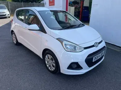 Used Hyundai i10 SE 2014 White Hatchback