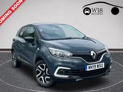 Używany Renault Captur Iconic 90 KM (66 kW) 2019 Niebieski SUV