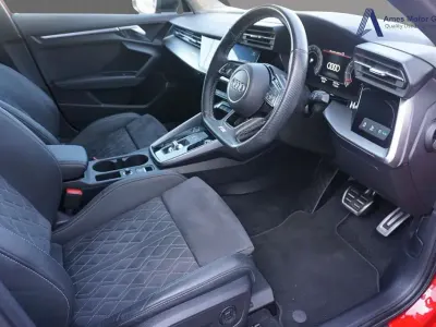 Usado Audi A3 Advanced 150 HP (110 kW) 2023 Vermelho Sedan