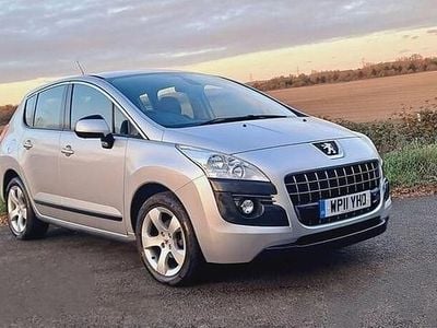 Silver Used 2011 Peugeot 3008 Sport Hatchback | £3,495 (Fair price)
