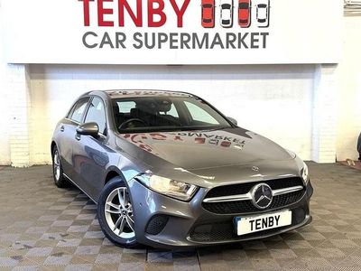 Begagnad Mercedes A180 Executive 116 HK (85 kW) 2019 Grå Halvkombi