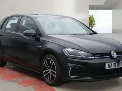 Used VW Golf VII GTE 204 HP (150 kW) 2018 Black Hatchback