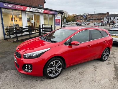 Red Used 2017 Kia Ceed GT-Line Hatchback | £7,990 (Expensive)