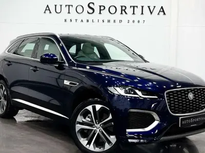 Usado Jaguar F-Pace R-Dynamic 404 HP (297 kW) 2024 Azul SUV