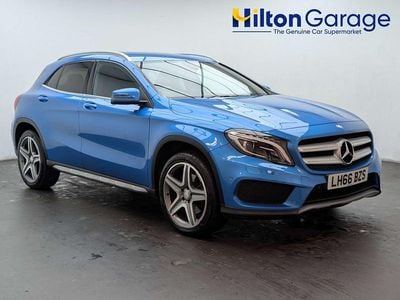 Used Mercedes GLA250 AMG Line Premium 211 HP (155 kW) 2017 Blue SUV