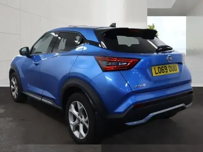 Used Nissan Juke N-Connecta 117 HP (86 kW) 2019 Vivid blue SUV