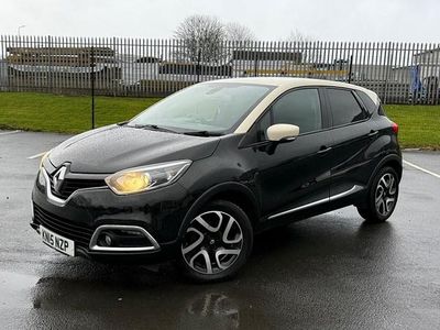 Used Renault Captur Dynamique 90 HP (66 kW) 2015 Black SUV