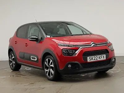 Usado Citroën C3 PureTech 83 CV (61 kW) 2022 Rojo Utilitario