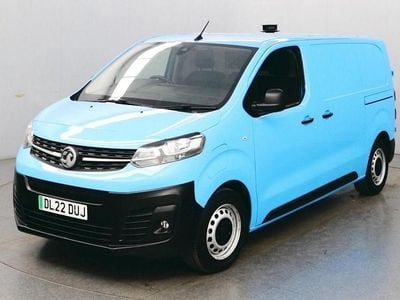 Used Vauxhall Vivaro 100 kW (136 HP) 2022 Mauve/pink MPV