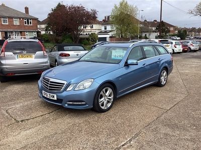 used Mercedes E250 E Class 2.1CDI BlueEfficiency Avantgarde Estate 5dr Diesel Tiptronic Euro 5 (204 ps)