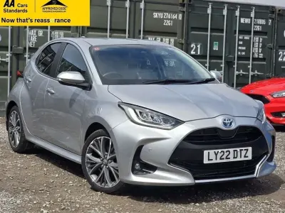 Used Toyota Yaris 116 HP (85 kW) 2022 Silver Hatchback