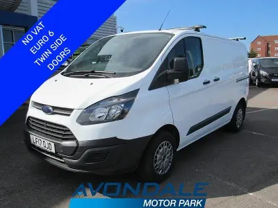 Usado Ford Transit Custom 105 HP (77 kW) 2017 Branco Van