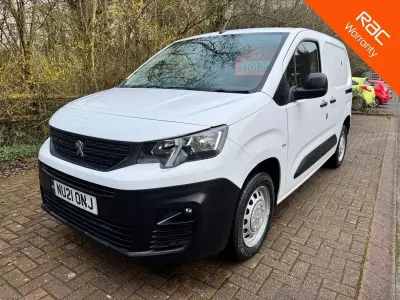 Used Peugeot Partner 131 HP (96 kW) 2021 White MPV